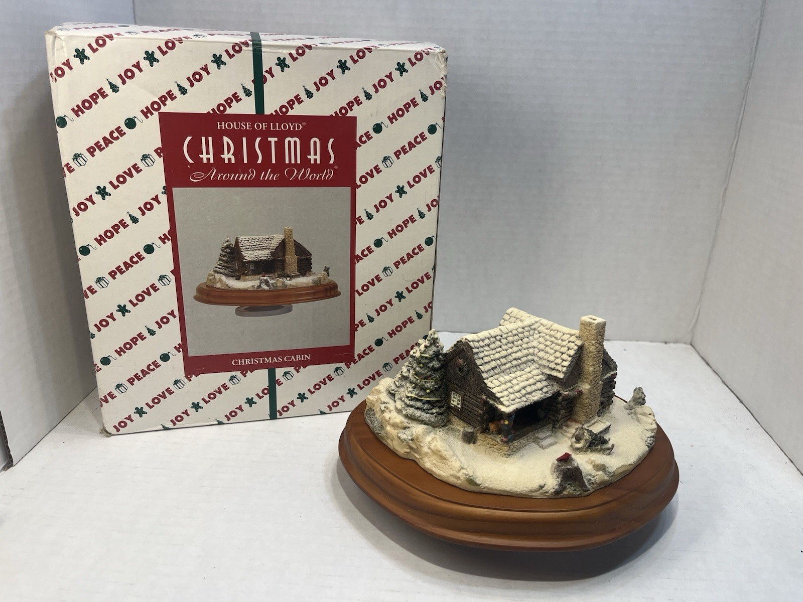 Vintage 1997 House of Lloyd Christmas Around the World Christmas Cabin Figurine