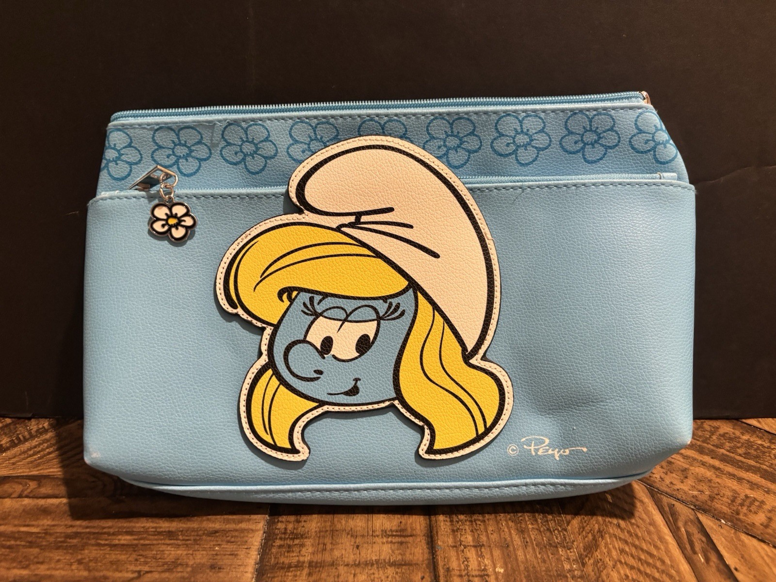Peyo Smurfette 2 Pocket Hand Bag - Good Shape / Clean - SAVE BIG - L@@K Peyo Smurfette 2 Pocket Hand Bag - Good Shape / Clean - SAVE BIG - L@@K