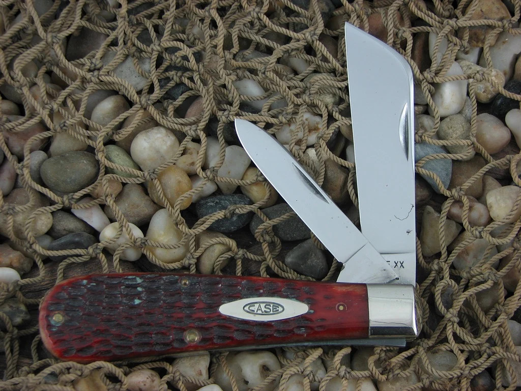 Case Cutlery 1965-1969 Red Bone Loom Fixer with CV steel 6217 NM Case Cutlery 1965-1969 Red Bone Loom Fixer with CV steel 6217 NM
