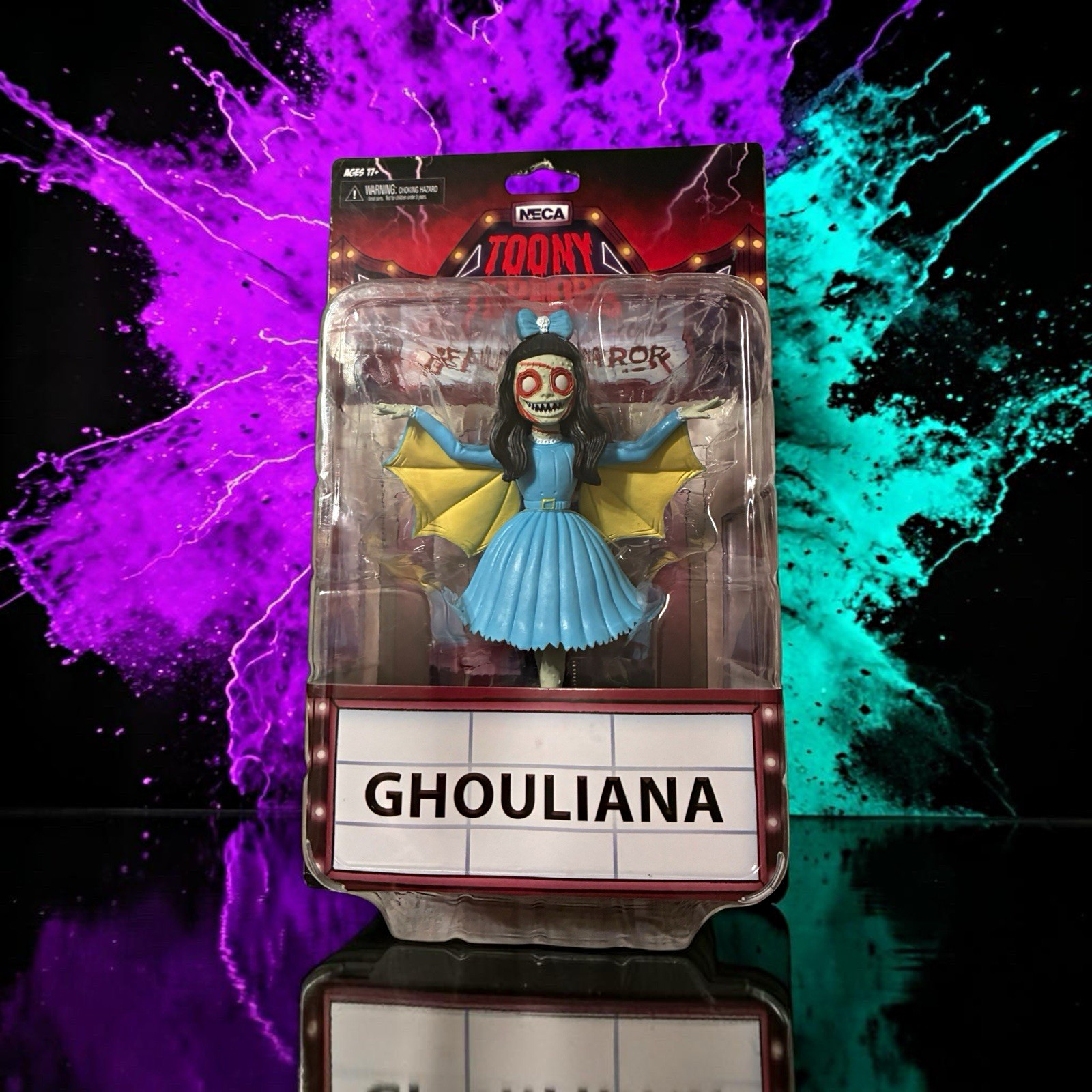 NECA- Toony Terrors Ghouliana Horror Figure 17+ w/ Bonus Backdrop Display NECA- Toony Terrors Ghouliana Horror Figure 17+ w/ Bonus Backdrop Display