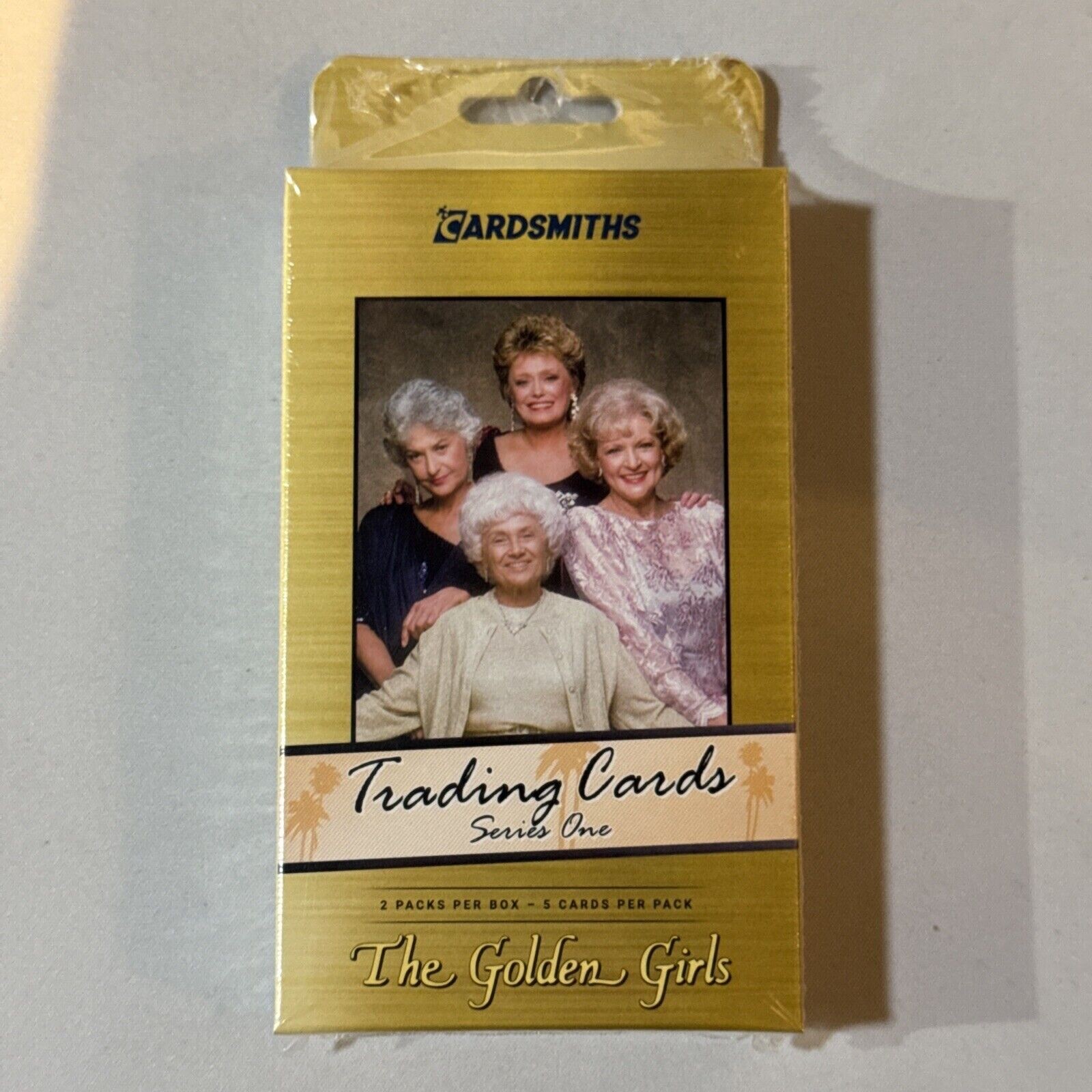 THE GOLDEN GIRLS CARDSMITHS 2024 SERIES 1 TRADING CARD BOX 2 PACKS SEALED THE GOLDEN GIRLS CARDSMITHS 2024 SERIES 1 TRADING CARD BOX 2 PACKS SEALED
