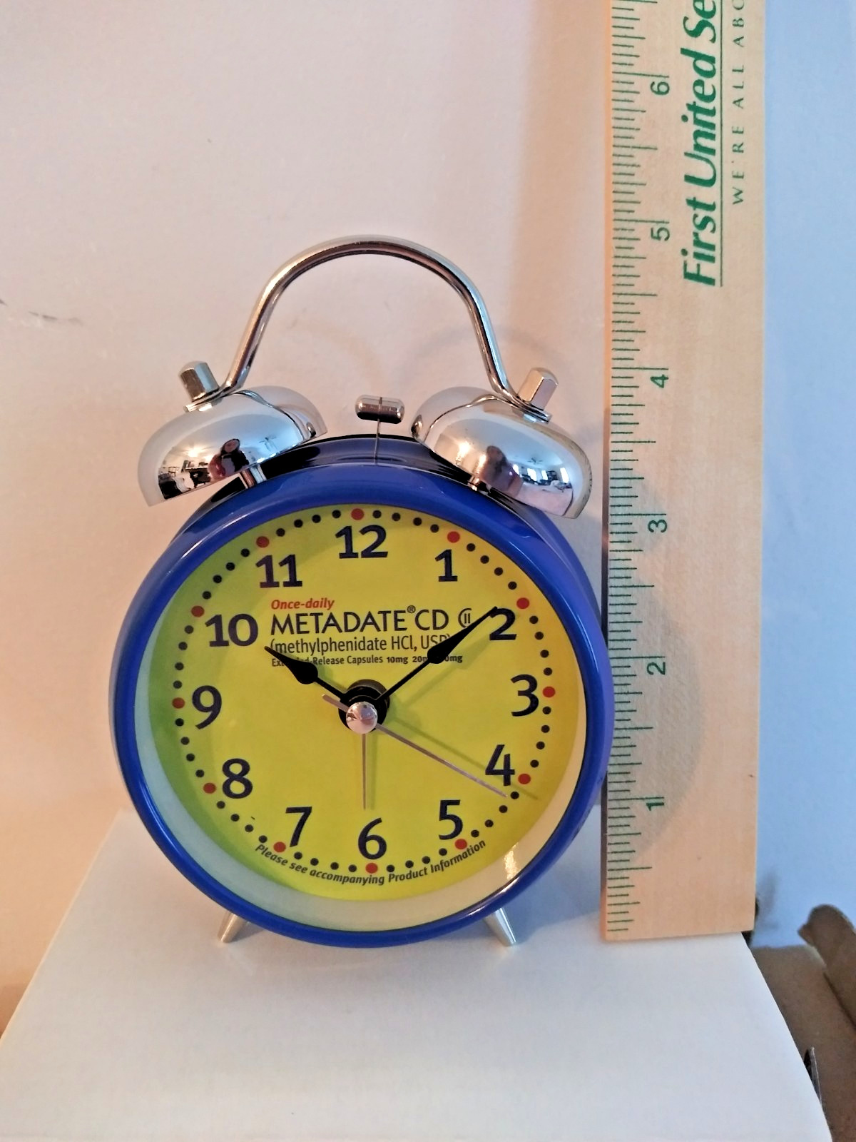 Metadate CD Clock Drug Repr Collectibles Metadate CD Clock Drug Repr Collectibles