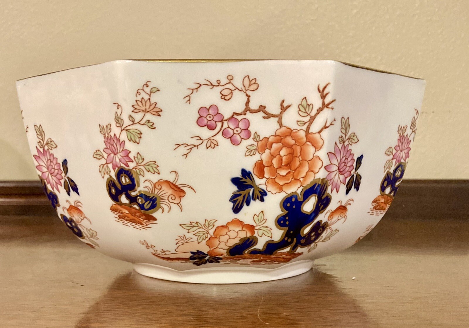 1880s Antique Wedgwood Octagonal Serving Bowl ~ Fine Bone China - England - RARE 1880s Antique Wedgwood Octagonal Serving Bowl ~ Fine Bone China - England - RARE
