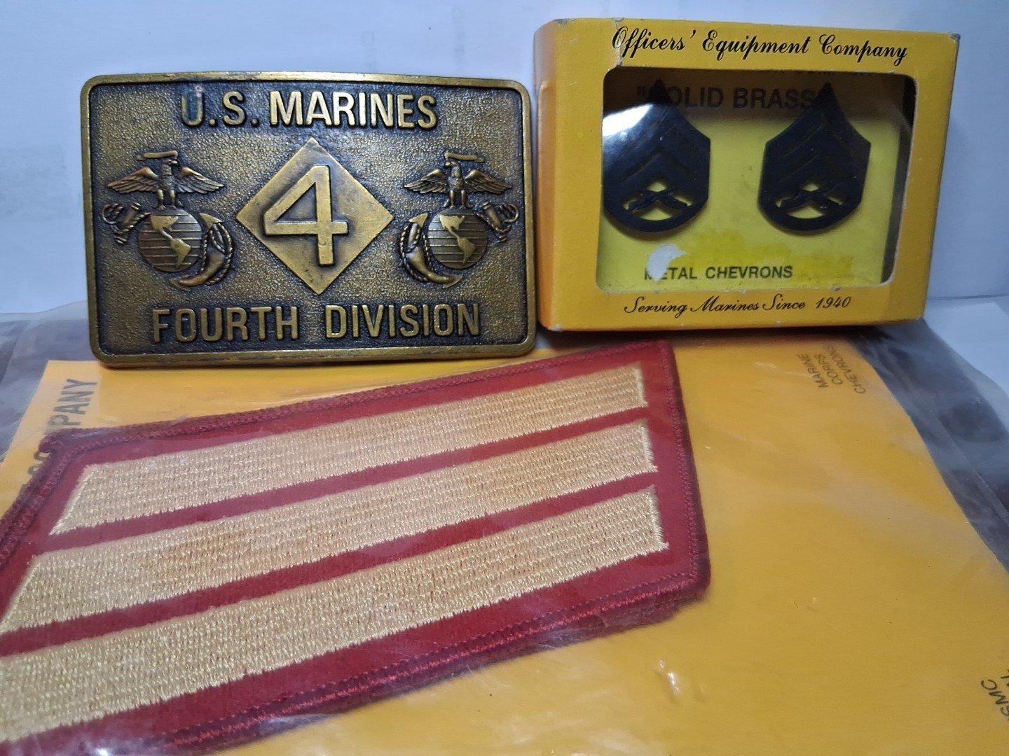 Vintage U.S. Marines Belt Buckle ,Chevron & Collar Pins Lot Vintage U.S. Marines Belt Buckle ,Chevron & Collar Pins Lot