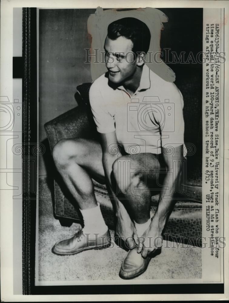 1960 Press Photo San Antonio Texas Duke Univ Dave Sime record in 100 yards 1960 Press Photo San Antonio Texas Duke Univ Dave Sime record in 100 yards