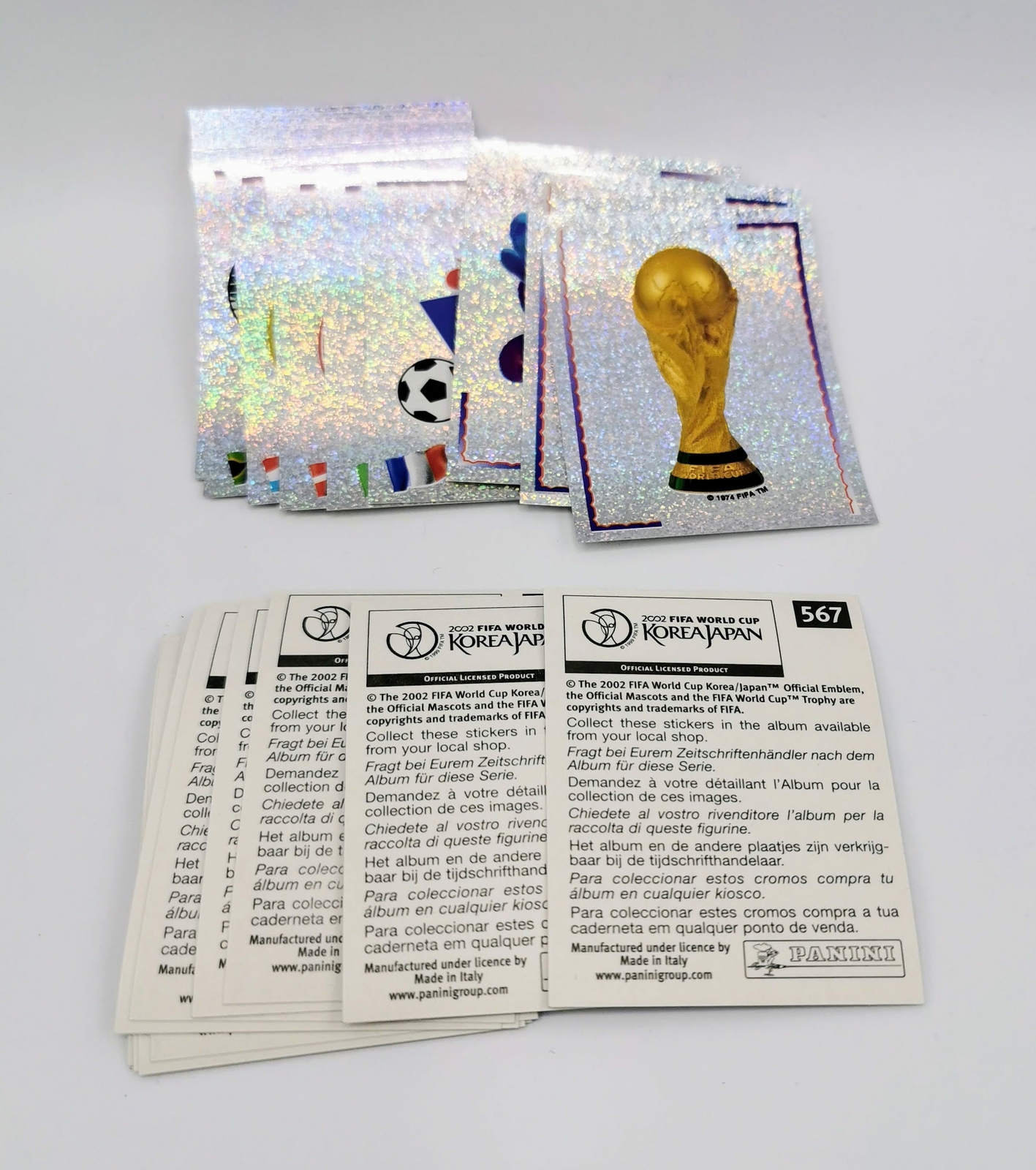 KOREA JAPAN 2002 Complete Set 35 Panini Figure Badges WC 02 World Cup KOREA JAPAN 2002 Complete Set 35 Panini Figure Badges WC 02 World Cup