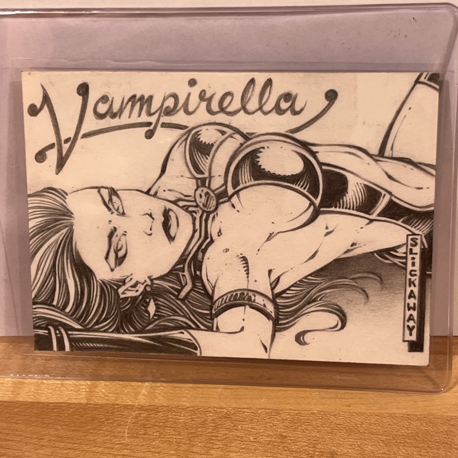 Breygent 2011 Vampirella Trading Card Series 1/1 Sketch by Slickaway #35/50 Rare Breygent 2011 Vampirella Trading Card Series 1/1 Sketch by Slickaway #35/50 Rare