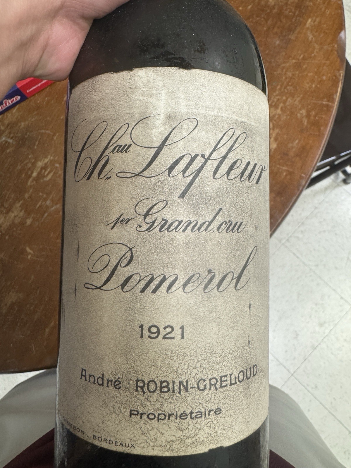 1921 Château Lafleur Pomerol Vintage EMPTY Wine Bottle André Robin-Greloud 1921 Château Lafleur Pomerol Vintage EMPTY Wine Bottle André Robin-Greloud