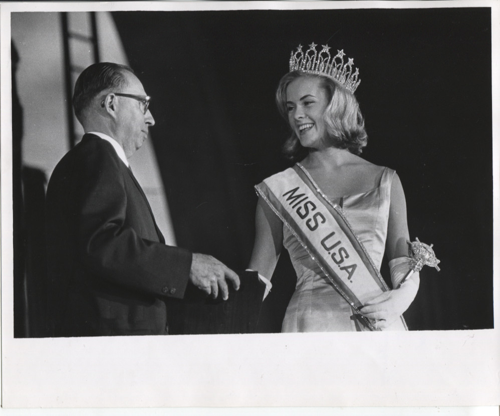 1965 Press Photo Miss USA Sue Downey