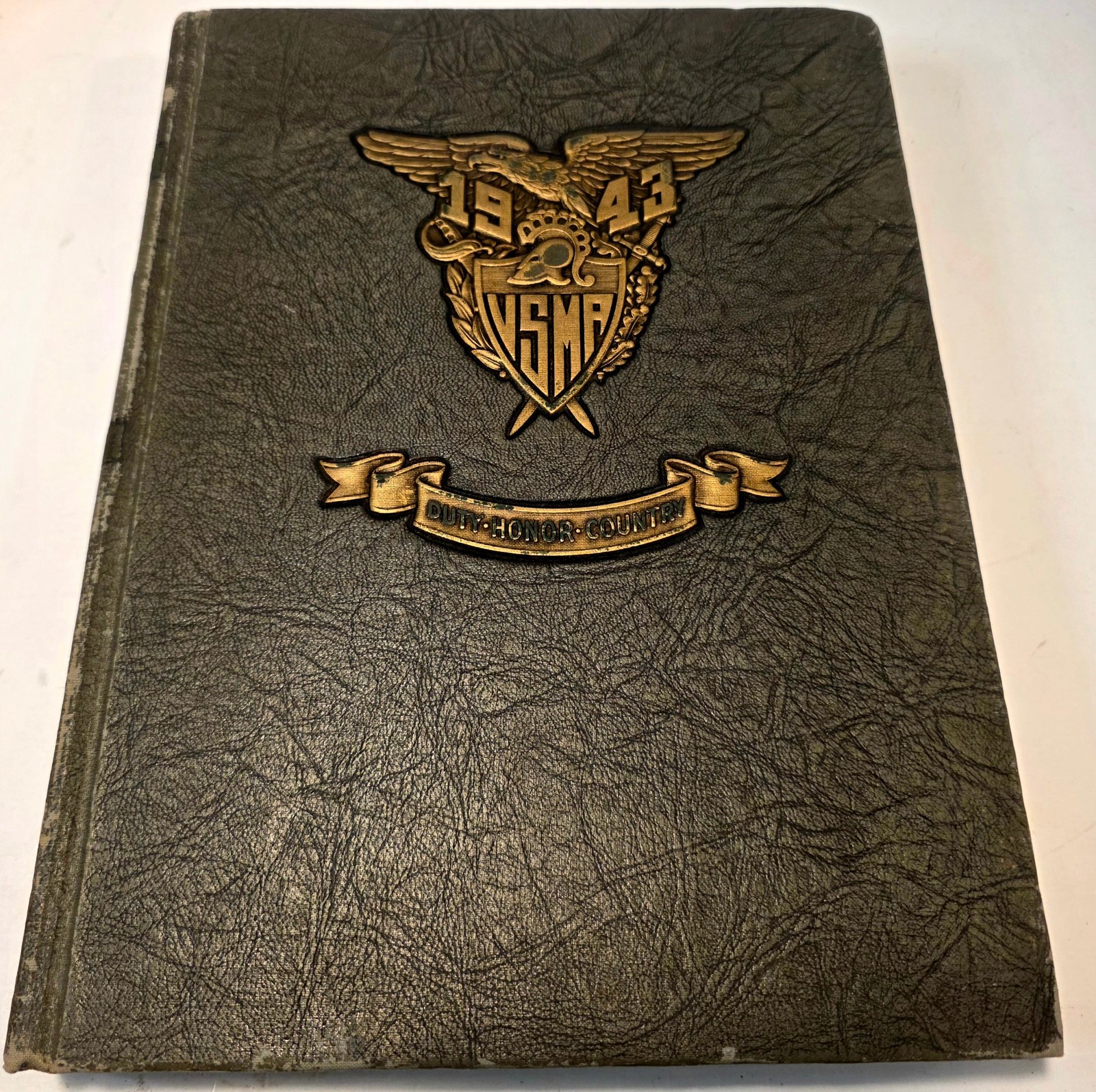 1943 West Point HOWITZER USMA Yearbook June 1943 WWII Military Academy 1943 West Point HOWITZER USMA Yearbook June 1943 WWII Military Academy