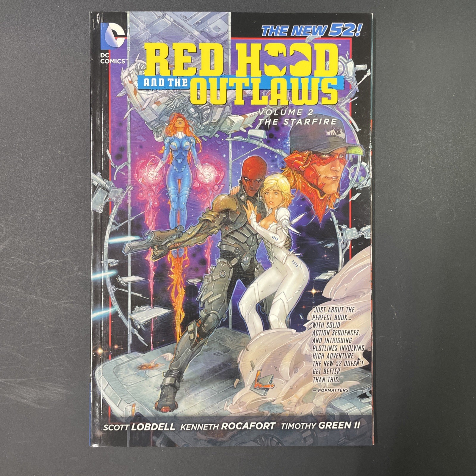 Red Hood and the Outlaws #2 (DC Comics August 2013) Red Hood and the Outlaws #2 (DC Comics August 2013)