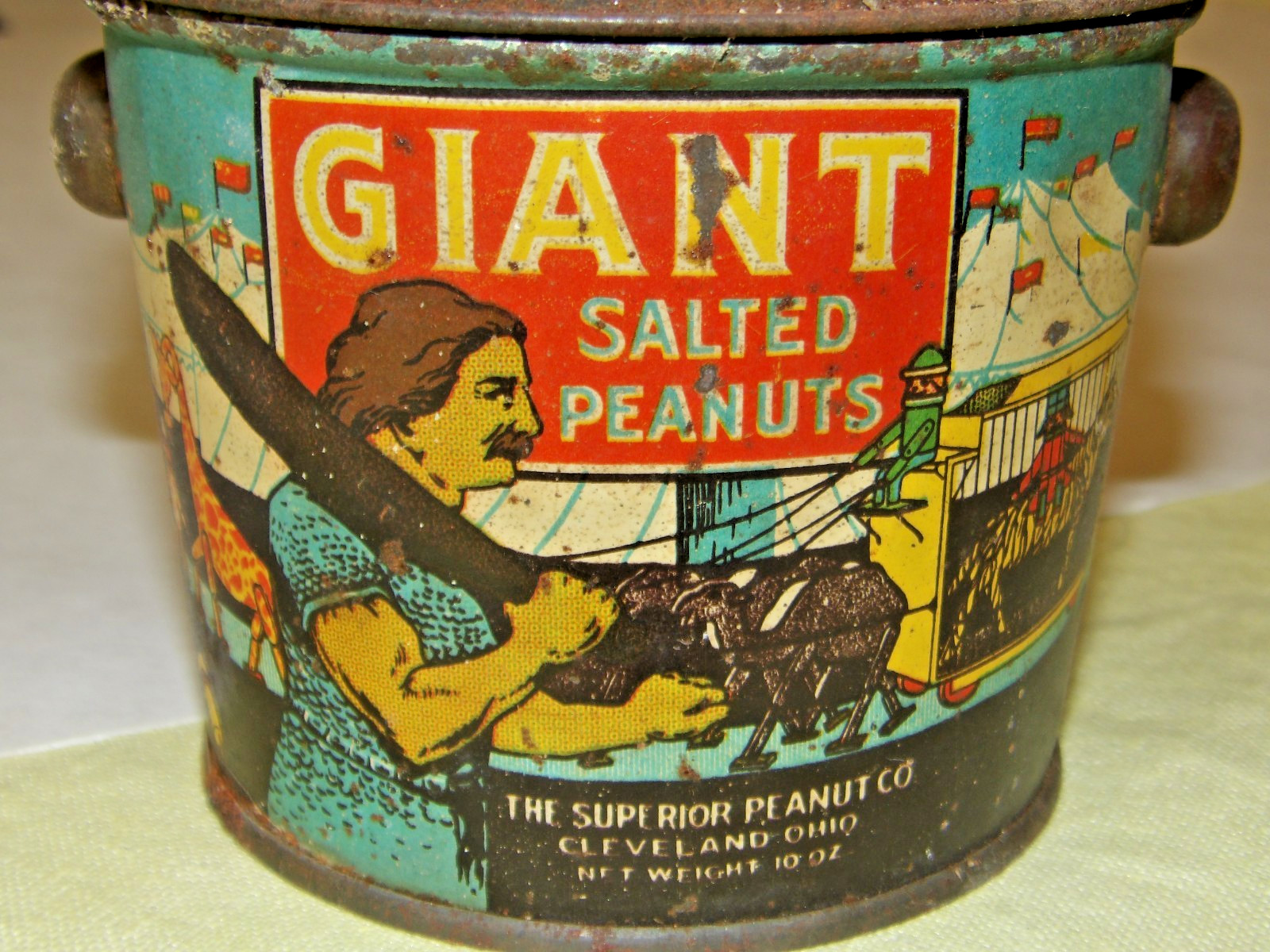 Vintage Giant Salted Peanuts Pail Empty Tin 10 oz Superior Peanut Co. cleveland Vintage Giant Salted Peanuts Pail Empty Tin 10 oz Superior Peanut Co. cleveland