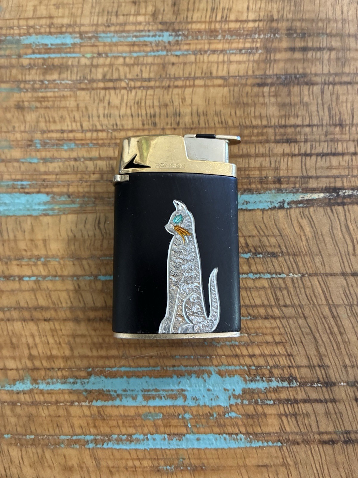 Vintage Ronson Cat Varaflame Butane Lighter