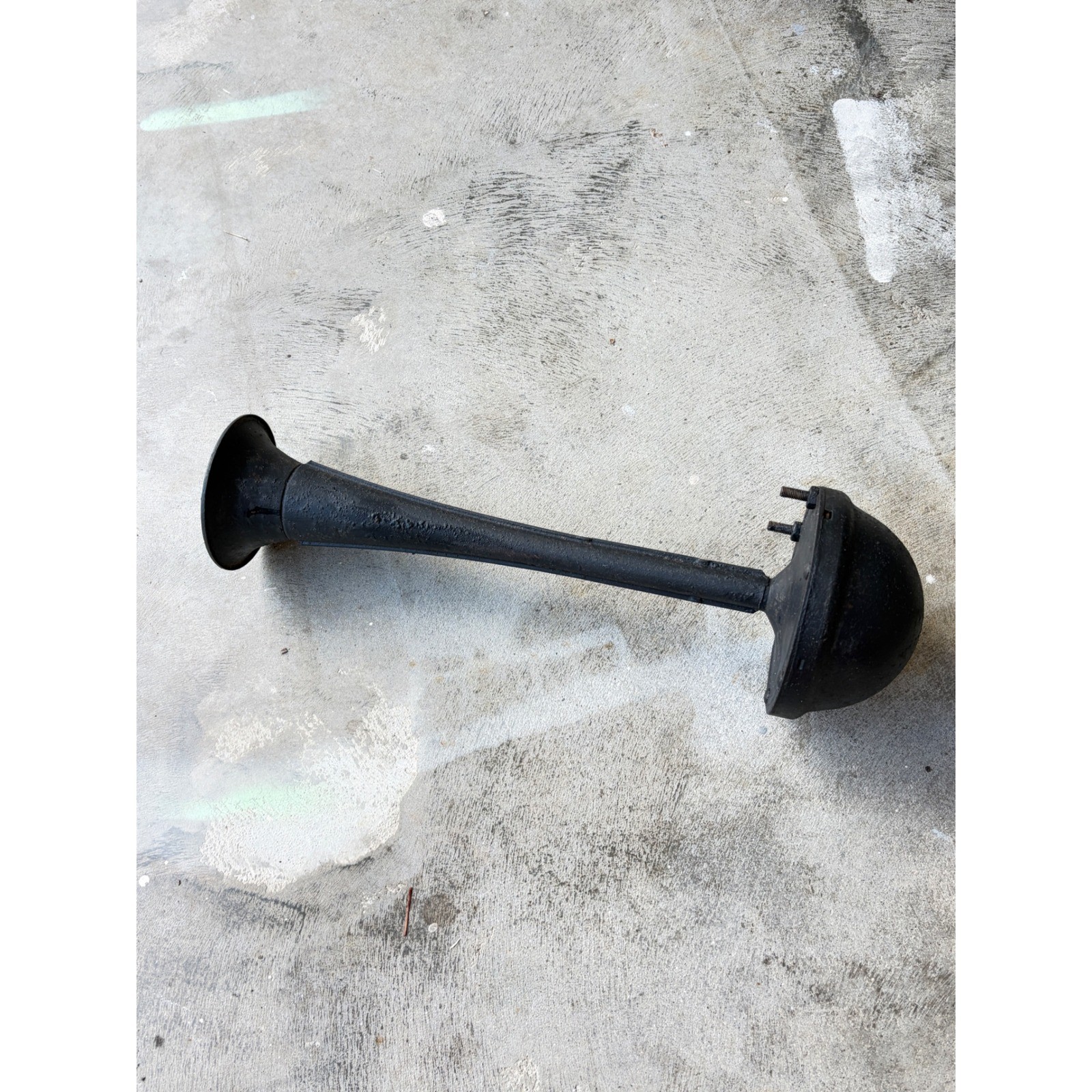 Vintage Cast Metal Trumpet Horn Industrial Signal Antique Black Automotive Part Vintage Cast Metal Trumpet Horn Industrial Signal Antique Black Automotive Part