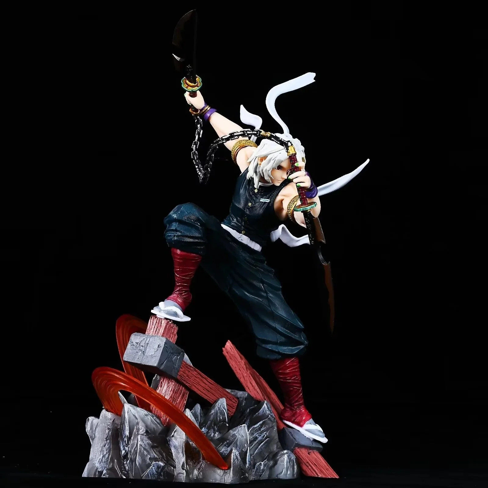 27cm Demon Slayer Tengen Uzui Sound Hashira Double Head Statue Battle New Scene 27cm Demon Slayer Tengen Uzui Sound Hashira Double Head Statue Battle New Scene