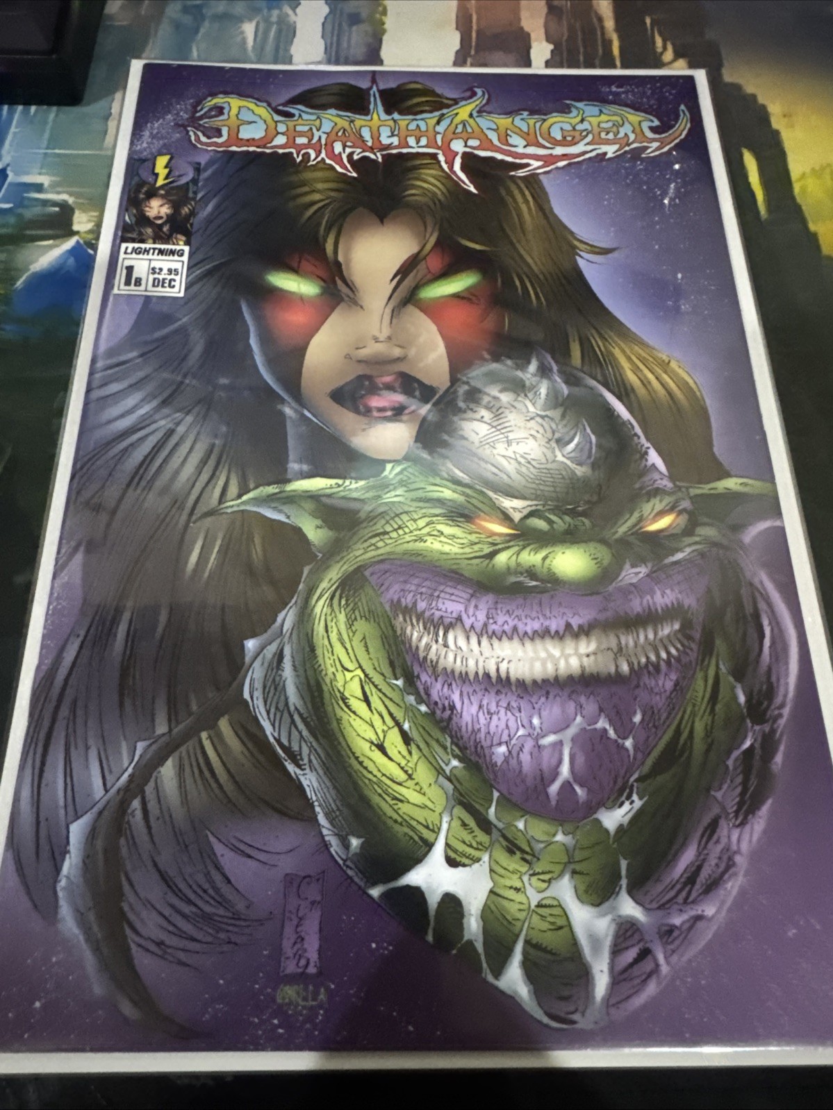 Deathangel #1 Cover Variant B (Lightning Comics December 1997) Deathangel #1 Cover Variant B (Lightning Comics December 1997)
