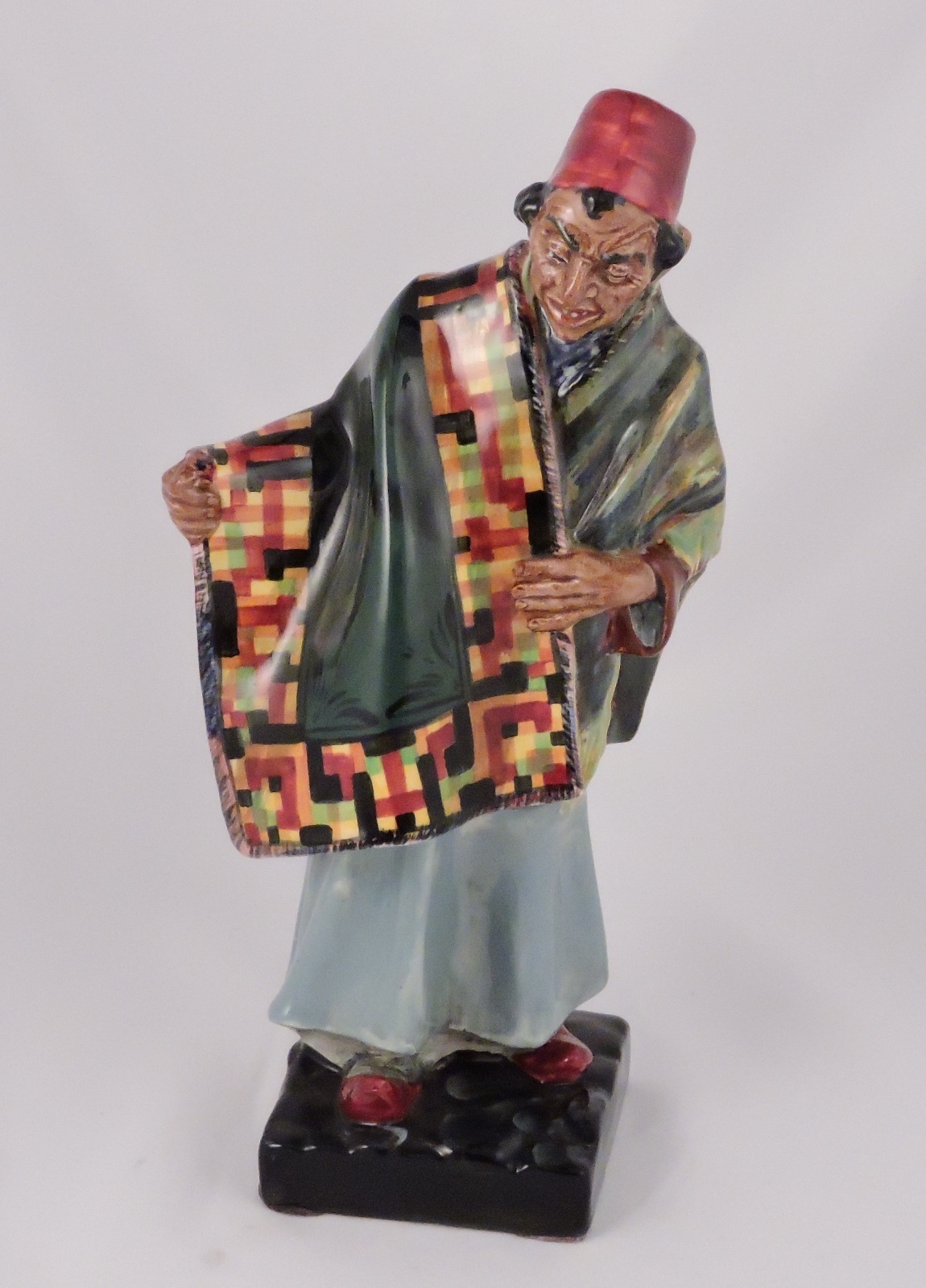 Royal Doulton Figurine The Carpet Seller HN1464 Old Stamp Hand Closed 9\