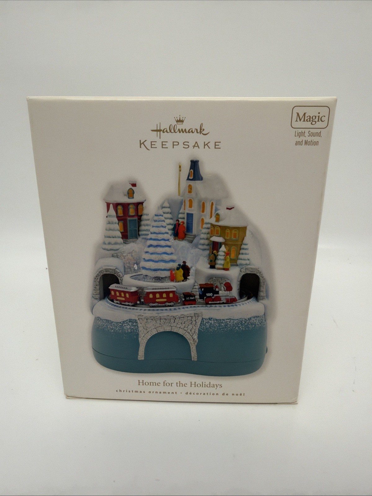Hallmark Keepsake Home For the Holidays Light Sound Motion Christmas Ornament 1F Hallmark Keepsake Home For the Holidays Light Sound Motion Christmas Ornament 1F