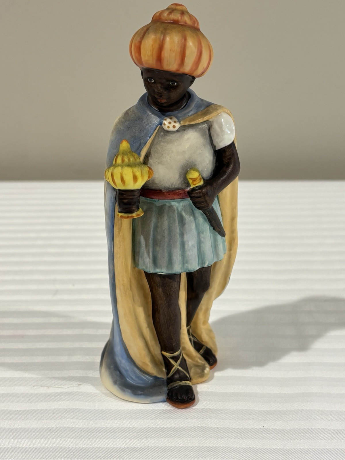 Goebel Hummel Nativity King #246 NIB Christmas Figurine West Germany Goebel Hummel Nativity King #246 NIB Christmas Figurine West Germany