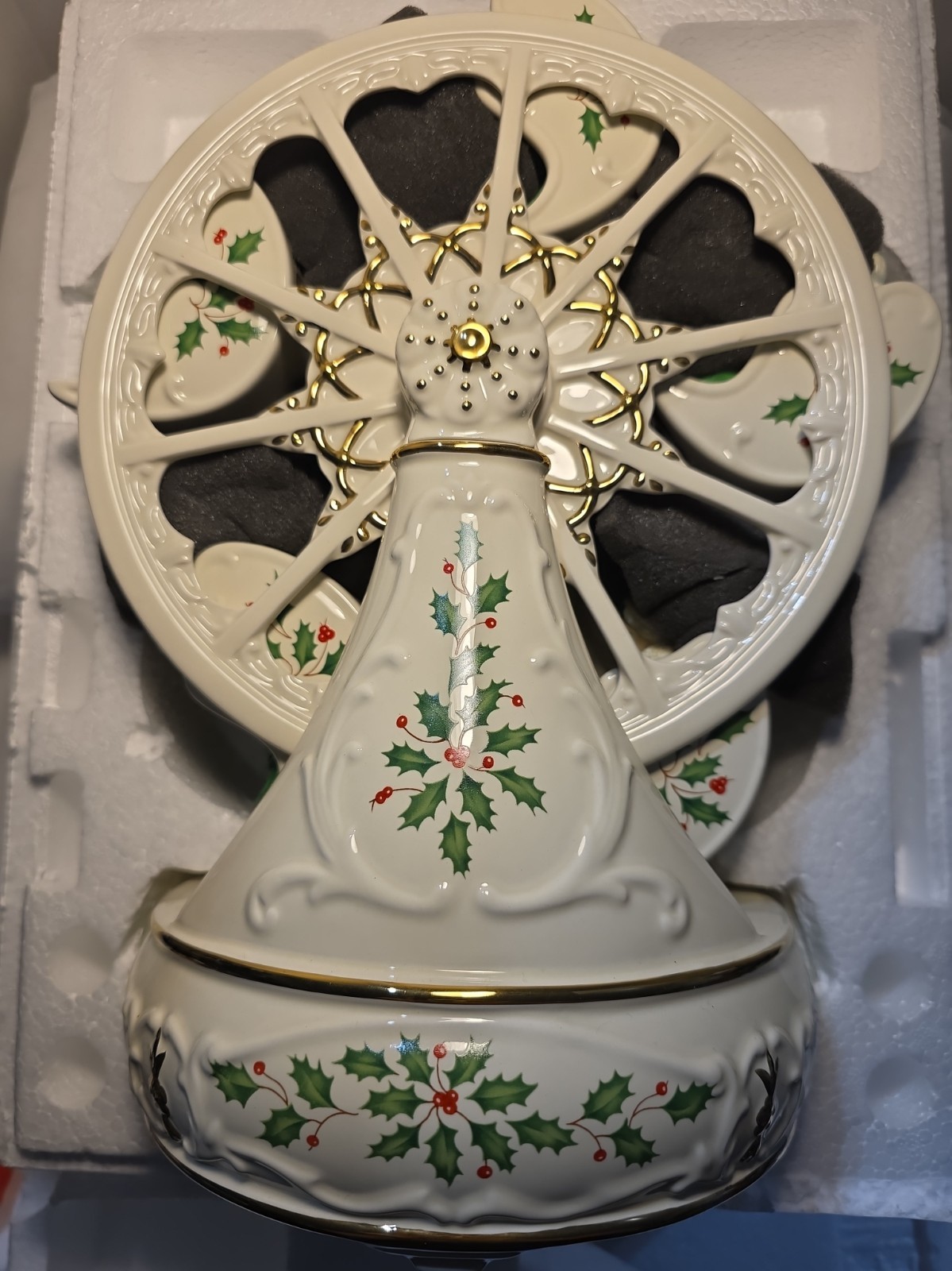 Lenox Holiday Ferris Wheel Musical Centerpiece 12\ Lenox Holiday Ferris Wheel Musical Centerpiece 12\