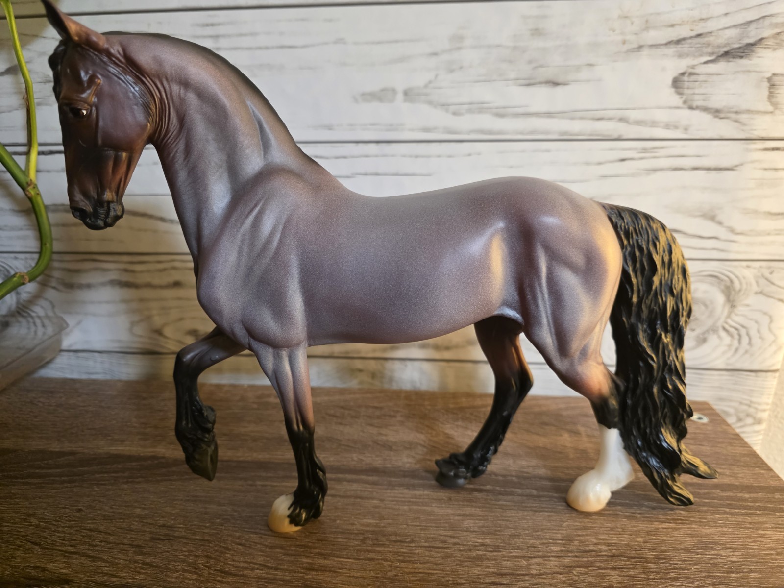 BREYER BREYERFEST 2026-MATTE Bay Roan Scandi Surprise-Vermeer Mold-NEW BREYER BREYERFEST 2026-MATTE Bay Roan Scandi Surprise-Vermeer Mold-NEW