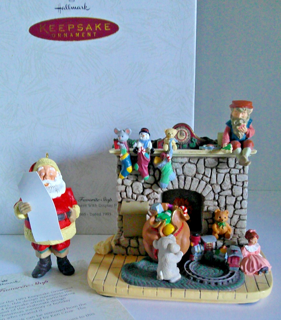 HALLMARK Keepsake - SANTA'S FAVORITE STOP - 1993 - Studio Edition - Signed - NEW HALLMARK Keepsake - SANTA'S FAVORITE STOP - 1993 - Studio Edition - Signed - NEW