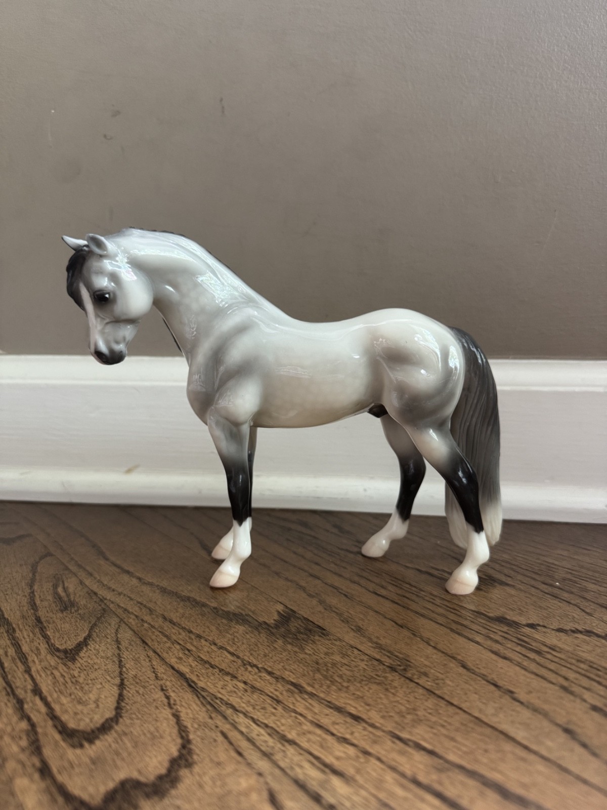 Breyer Icicle, 2003 Glossy Limited Edition, Bouncer - Welsh Pony Breyer Icicle, 2003 Glossy Limited Edition, Bouncer - Welsh Pony