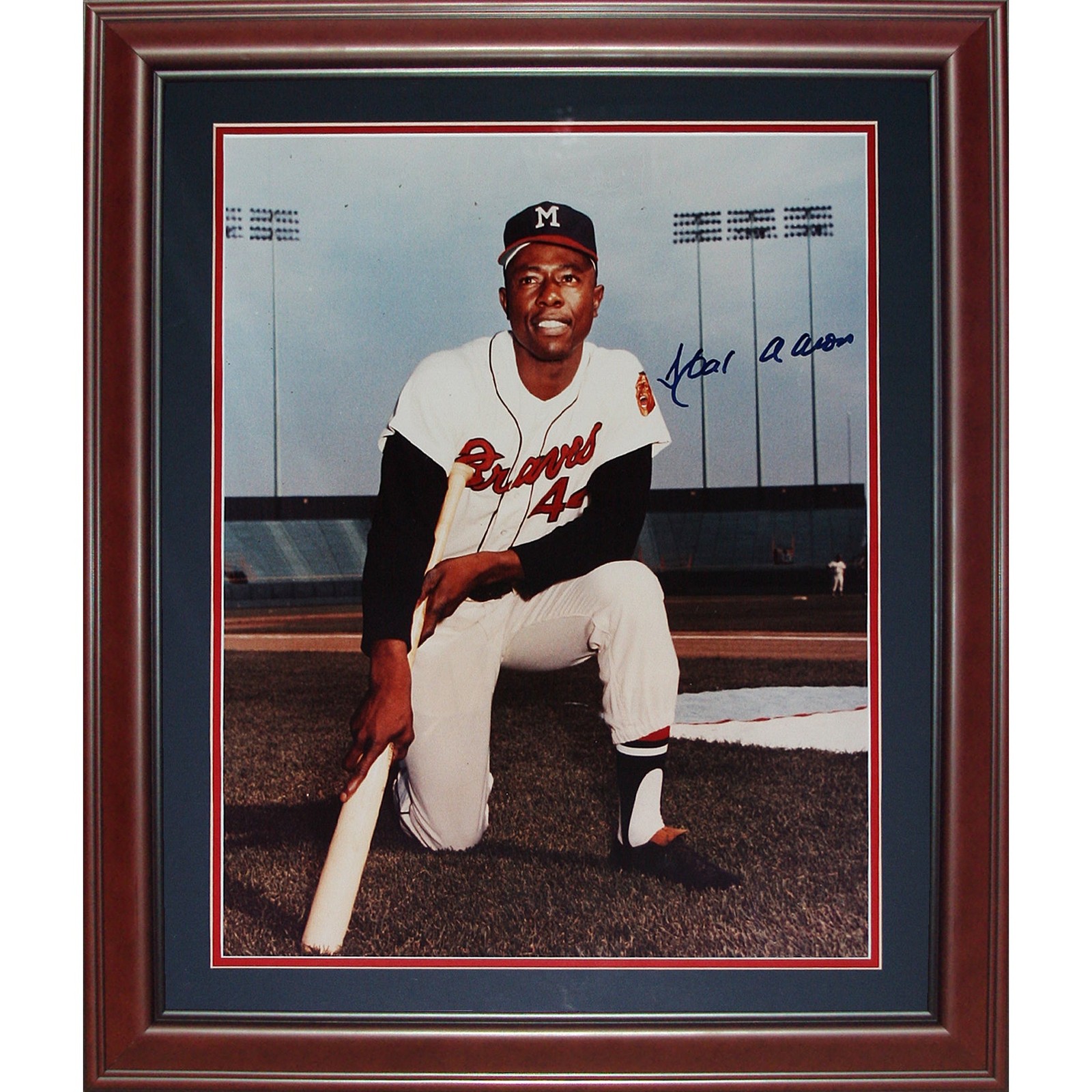 Hank Aaron Autographed Milwaukee Braves Deluxe Framed 16x20 Photo Hank Aaron Autographed Milwaukee Braves Deluxe Framed 16x20 Photo
