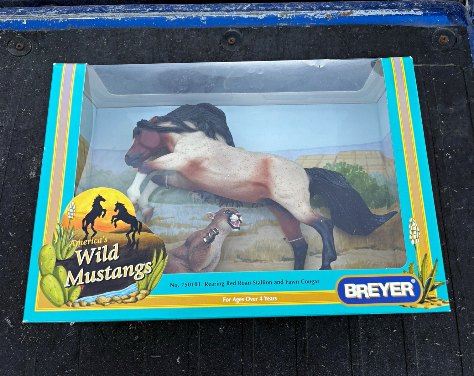 Breyer America's Wild Mustangs Wild Hearts Running Free Set No. 750101