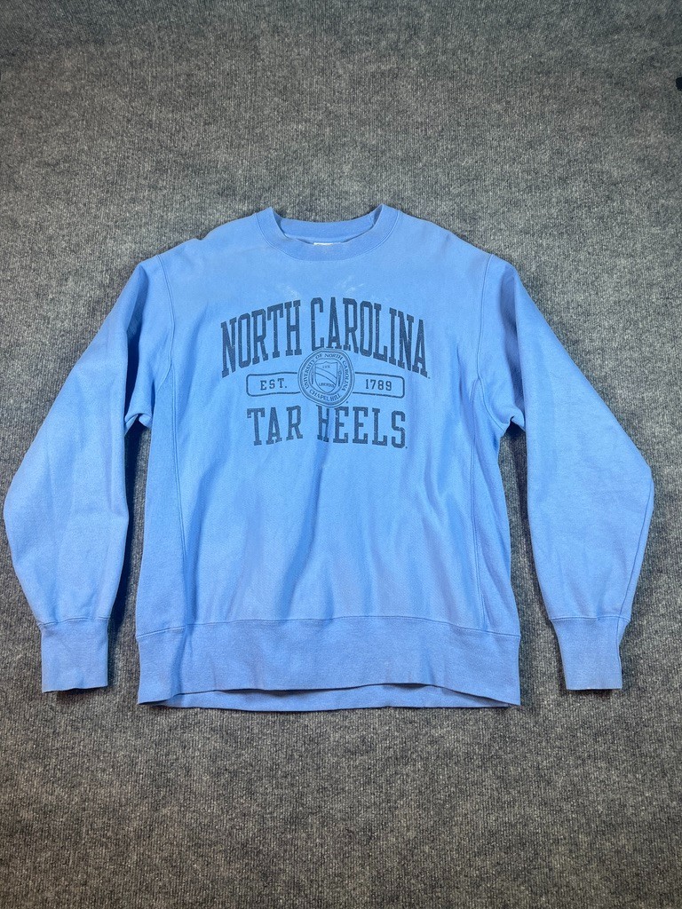 Vintage Champion North Carolina Tar Heels 1789 Sweatshirt Blue - Sz L Vintage Champion North Carolina Tar Heels 1789 Sweatshirt Blue - Sz L