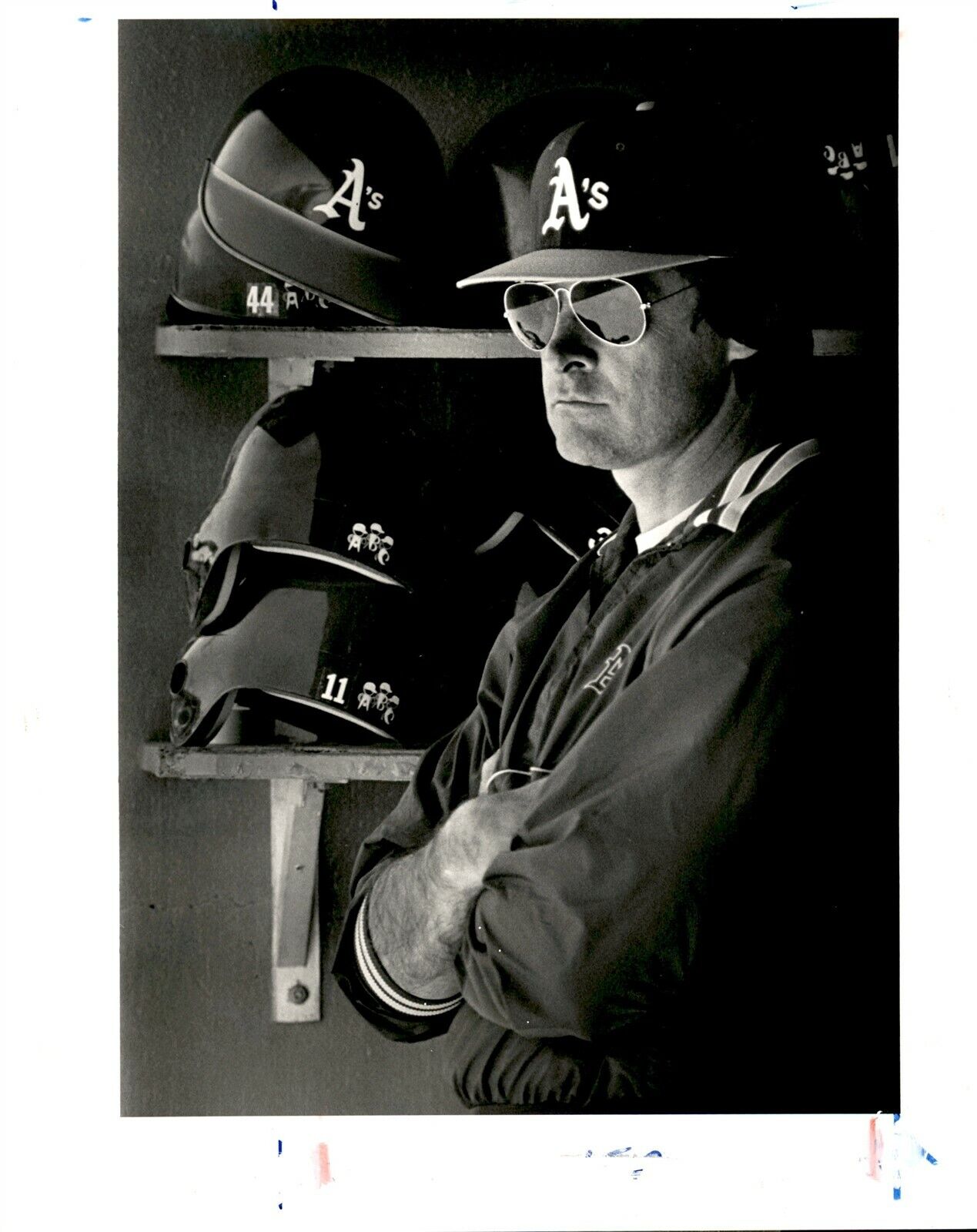 LG952 Original Photo TONY LARUSSA OAKLAND A'S MANAGER IN TEAM DUGOUT BASEBALL