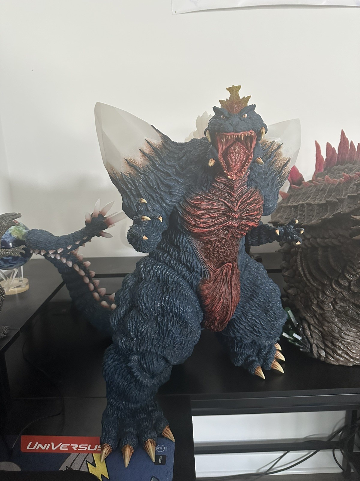 Gigantic Series Spacegodzilla omega beast standard edition Gigantic Series Spacegodzilla omega beast standard edition