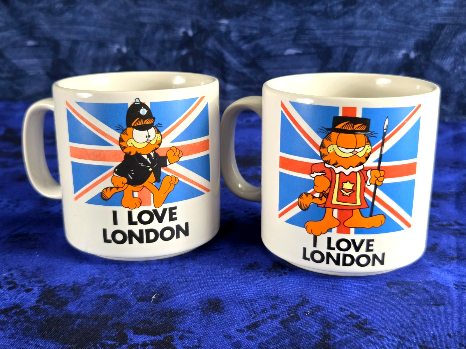 Vintage 1970s Garfield Coffee Mug Set 1978 I Love London RARE Vintage 1970s Garfield Coffee Mug Set 1978 I Love London RARE