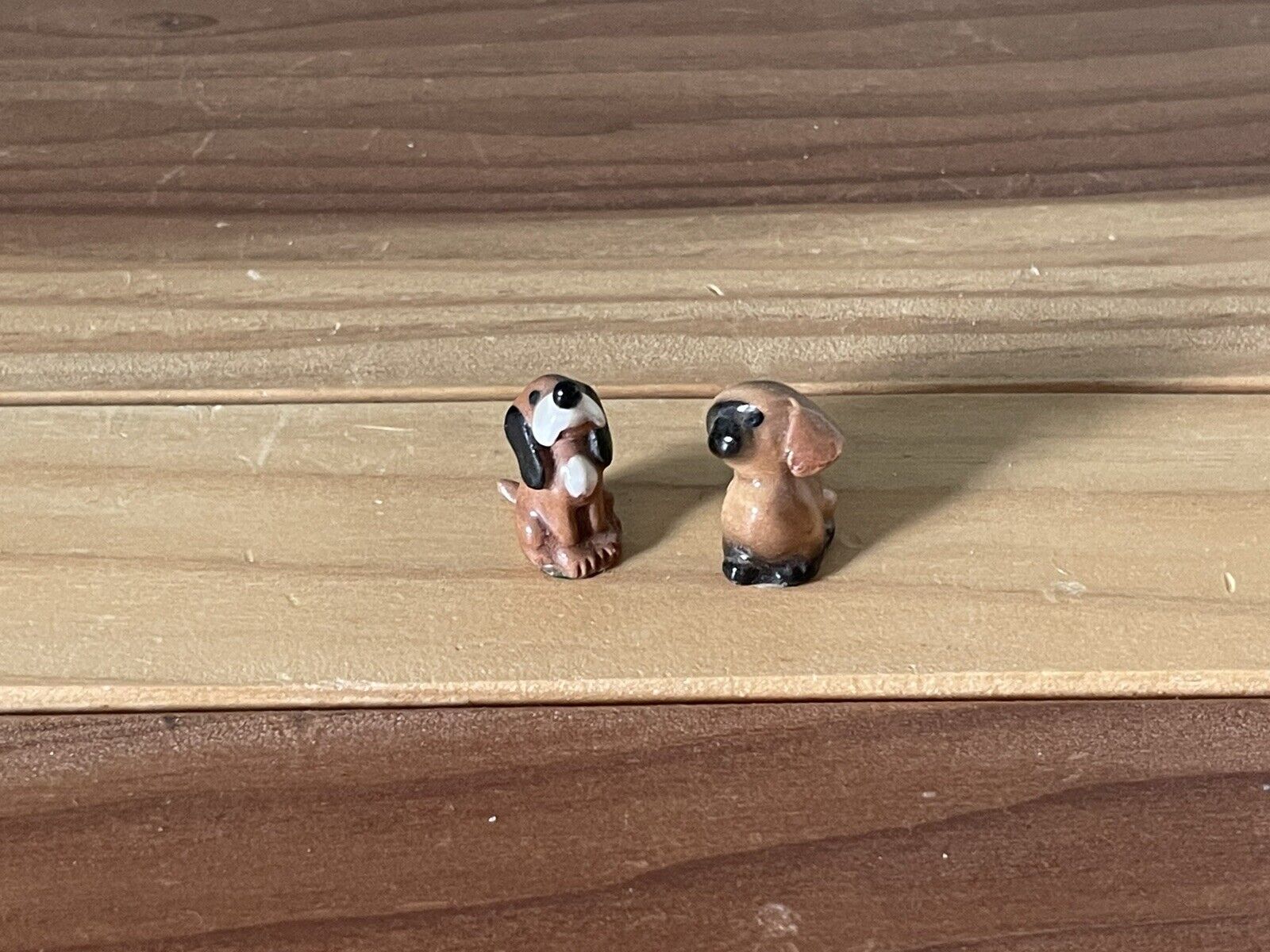 Hagen Renaker porcelain miniature figurines  Two Dogs 1” Vintage