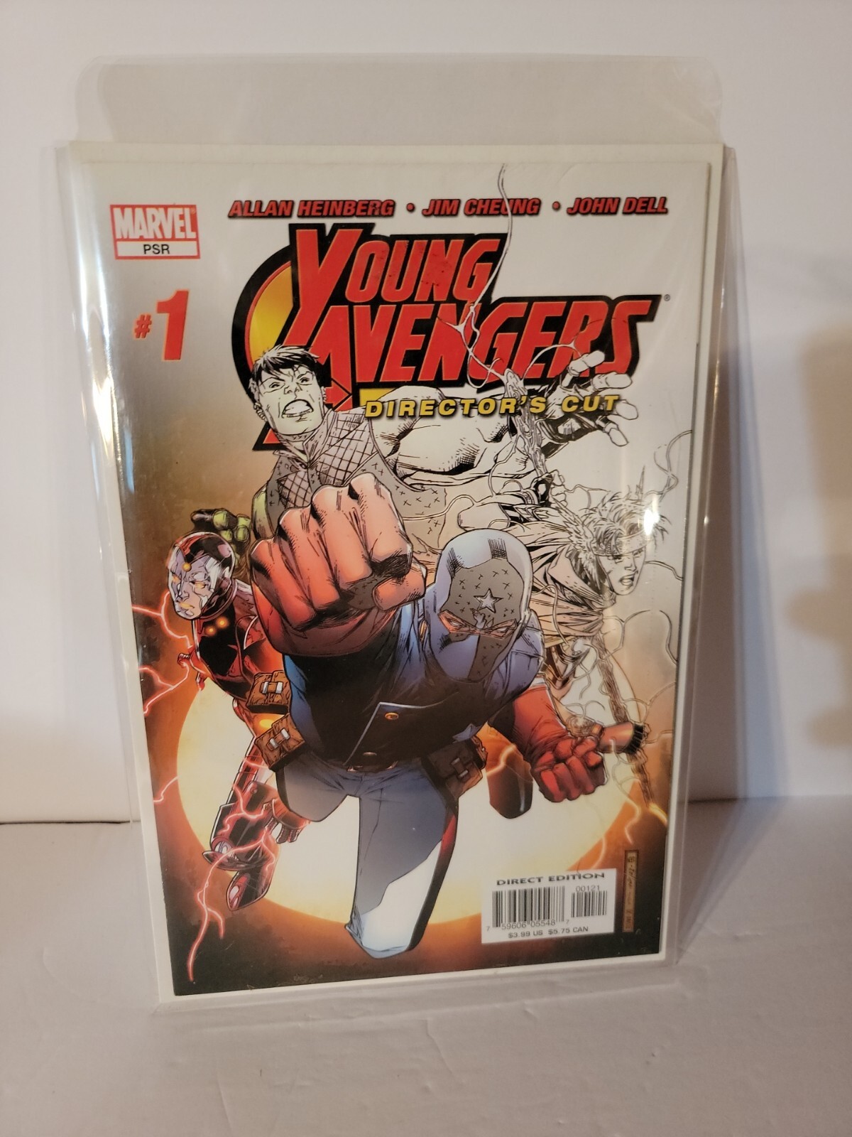 Marvel Young Avengers #1 Comic Book (Single Issue, 2005) Great Condition Marvel Young Avengers #1 Comic Book (Single Issue, 2005) Great Condition