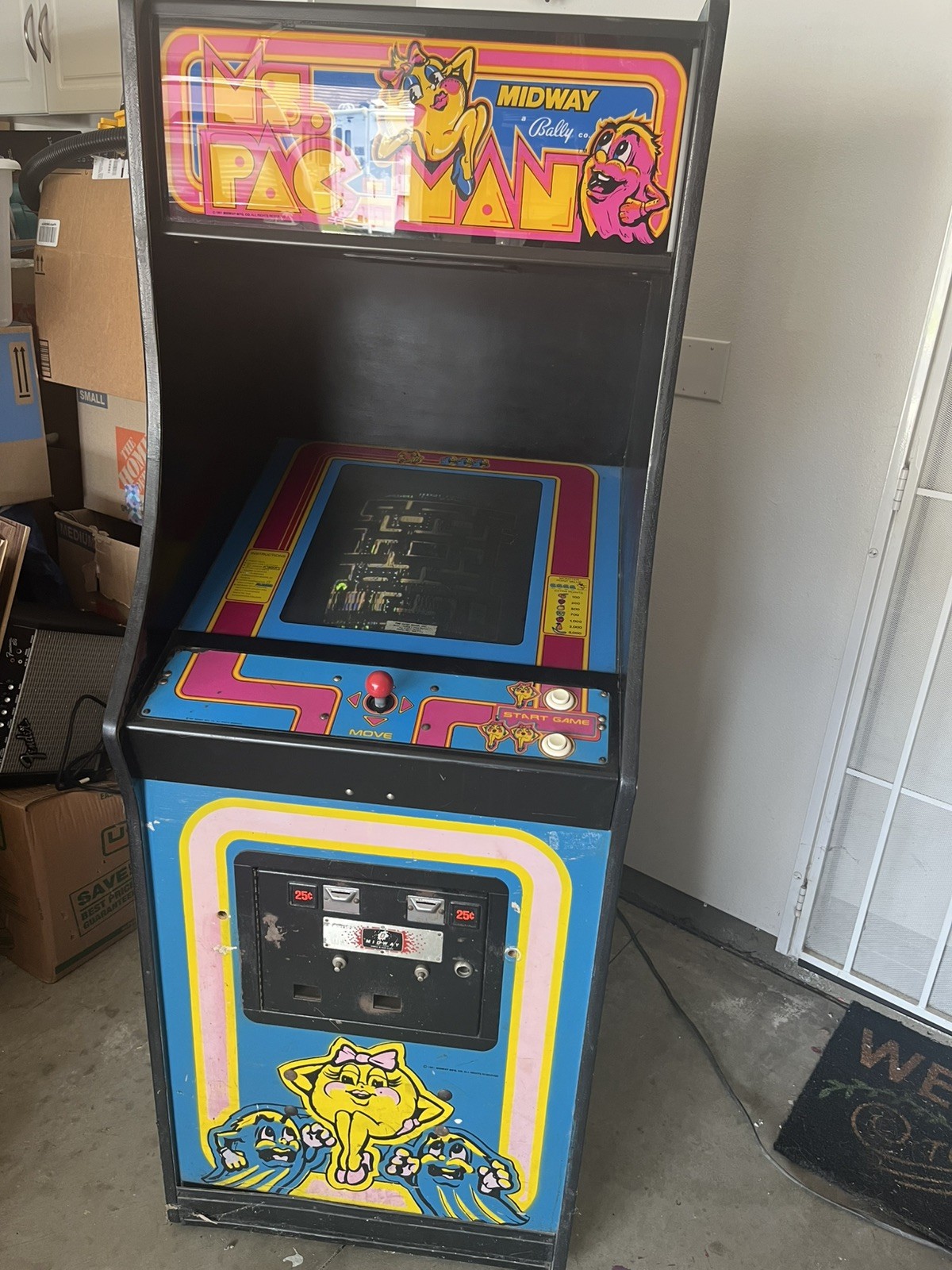 1981 Midway Ms. Pac-Man Arcade Machine Upright Cabinet ORIGINAL Fully Working 1981 Midway Ms. Pac-Man Arcade Machine Upright Cabinet ORIGINAL Fully Working
