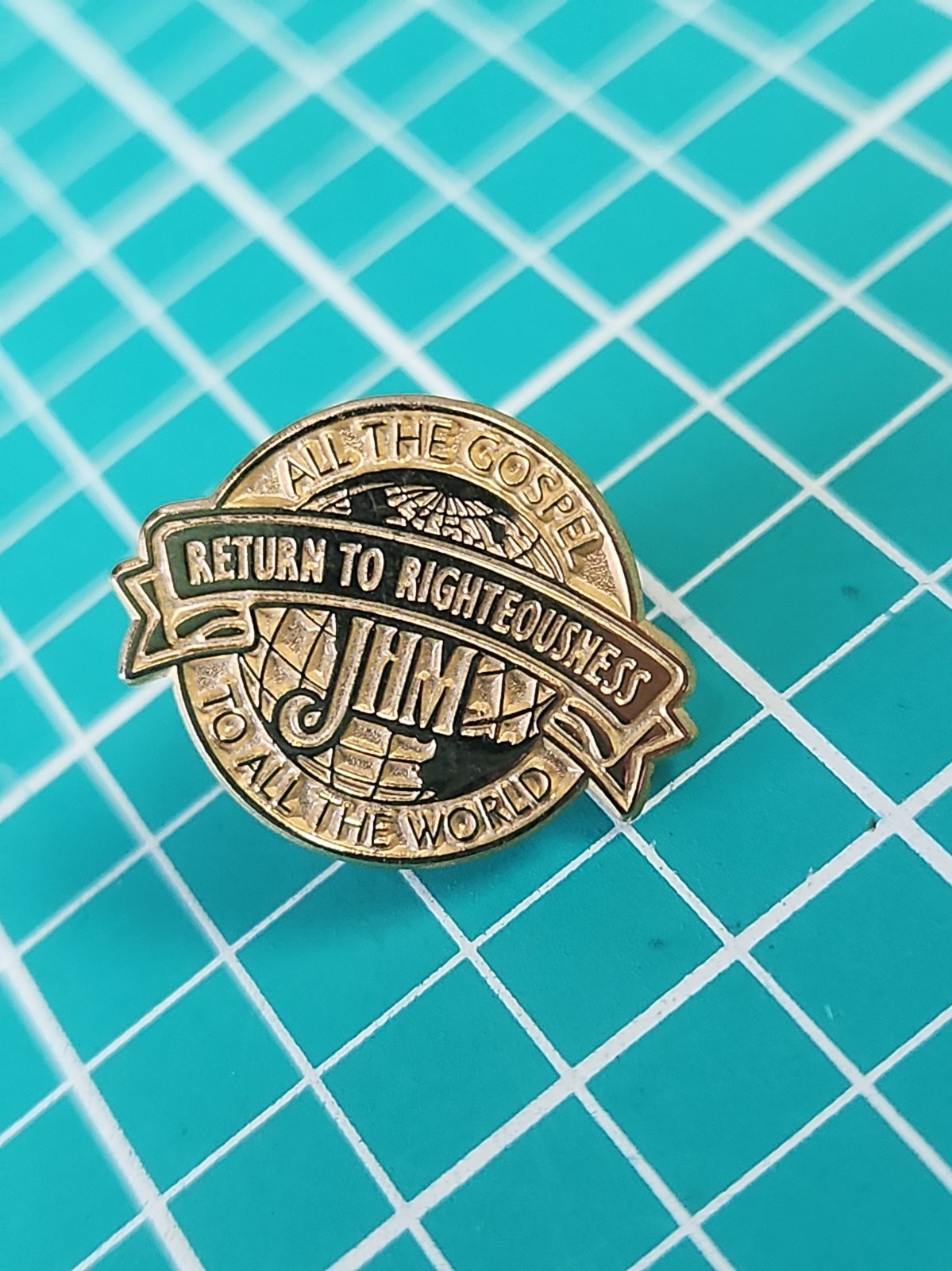 Vtg John Hagee Ministries Return To Righteousness Gold Tone Lapel Pin Vtg John Hagee Ministries Return To Righteousness Gold Tone Lapel Pin