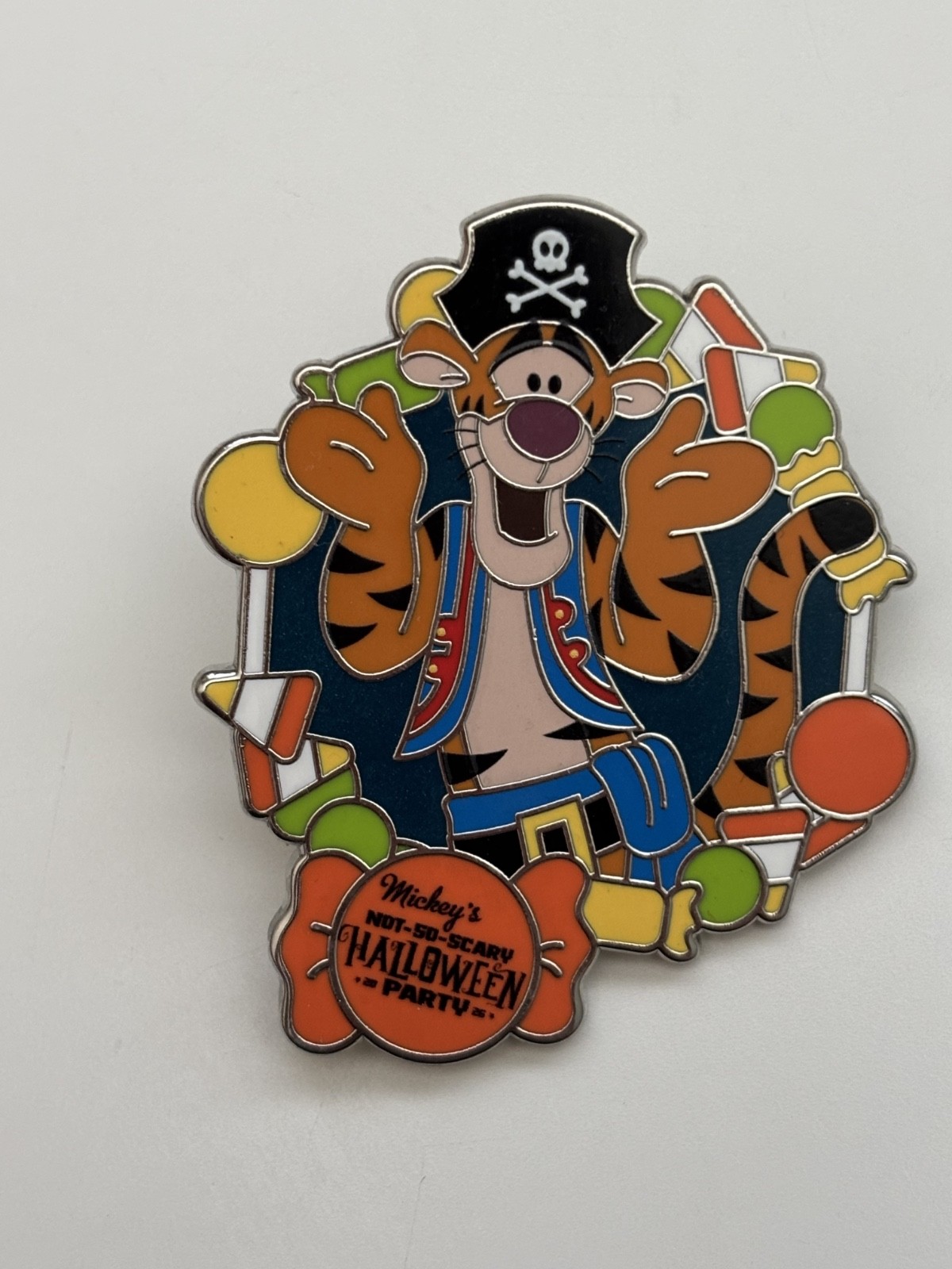 Disney Pin Tigger Pirate MNSSHP 2026 Mystery Set WDW Halloween PP190367