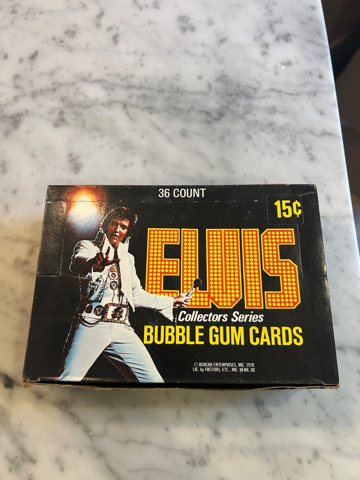 1978 DONRUSS ELVIS PRESLEY UNOPENED SEALED WAX BOX WITH 36 WAX PACKS GREAT SHAPE 1978 DONRUSS ELVIS PRESLEY UNOPENED SEALED WAX BOX WITH 36 WAX PACKS GREAT SHAPE
