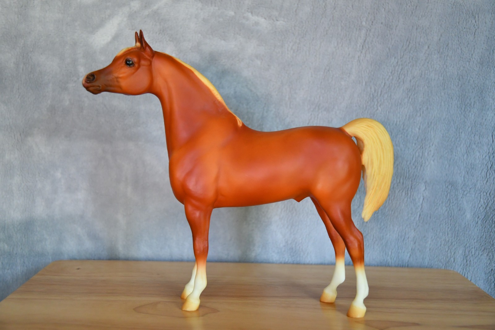 Vtg 90s Breyer Horse #933 Sundown Proud Arabian Stallion Flaxen Chestnut PAS Vtg 90s Breyer Horse #933 Sundown Proud Arabian Stallion Flaxen Chestnut PAS