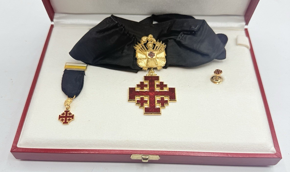 Vtg Knight Commander of the Equestrian Order Holy Sepulcher Jerusalem Medal +++ Vtg Knight Commander of the Equestrian Order Holy Sepulcher Jerusalem Medal +++