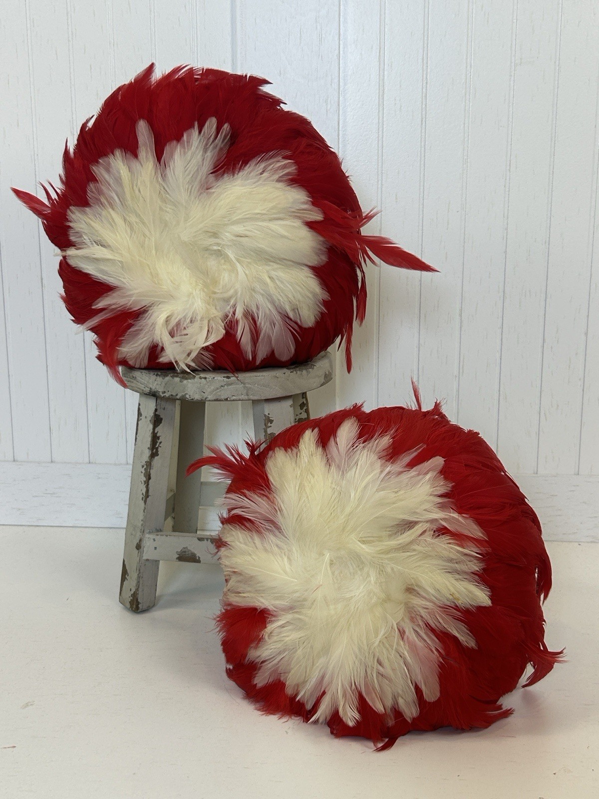 Vintage Hawaiian Uli Uli Pair Feather Gourd Hula Rattles Shakers Red White Vintage Hawaiian Uli Uli Pair Feather Gourd Hula Rattles Shakers Red White