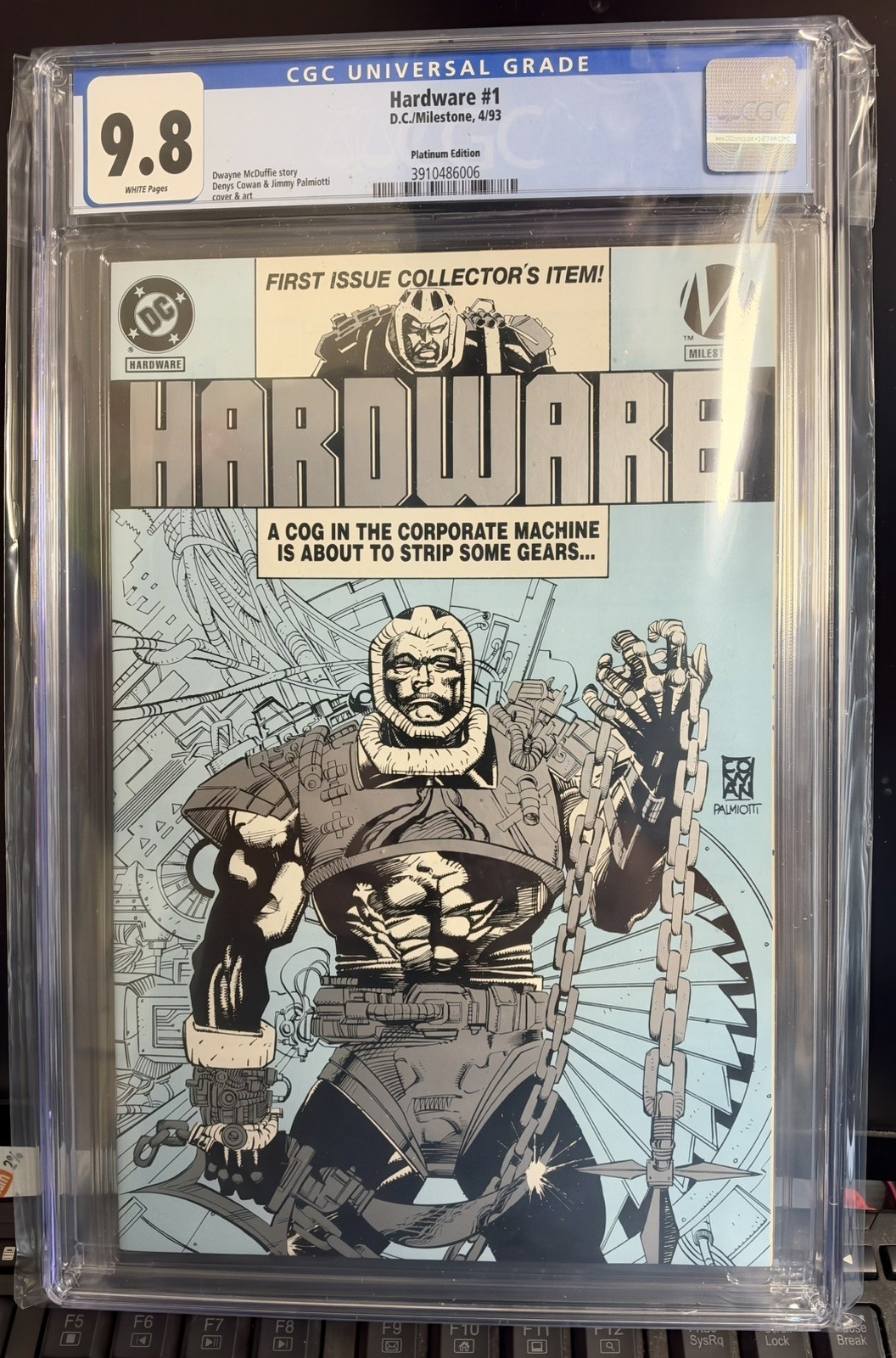 Hardware #1 Ultra Rare Platinum Edition 1993 - DC Comics Milestone CGC 9.8 Hardware #1 Ultra Rare Platinum Edition 1993 - DC Comics Milestone CGC 9.8