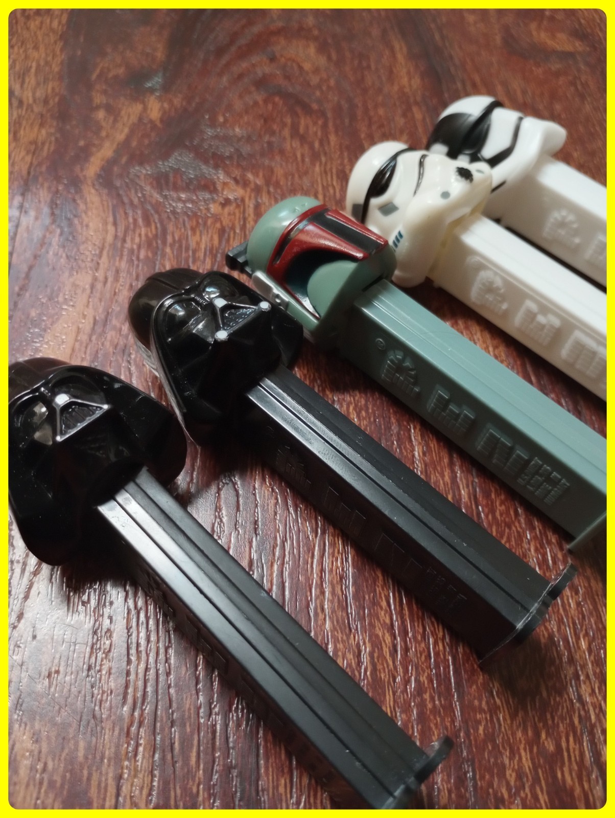 Vintage Star Wars PEZ Dispensers Lot Of 5 1997 Lucas Films Pez Candy Movie Toy Vintage Star Wars PEZ Dispensers Lot Of 5 1997 Lucas Films Pez Candy Movie Toy