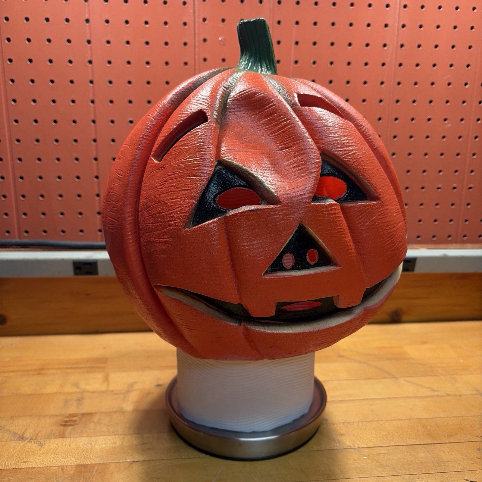 Vintage Cesar 1983 Vinyl Mask Pumpkin Jack-O’-Lantern Halloween Adult Size Vintage Cesar 1983 Vinyl Mask Pumpkin Jack-O’-Lantern Halloween Adult Size