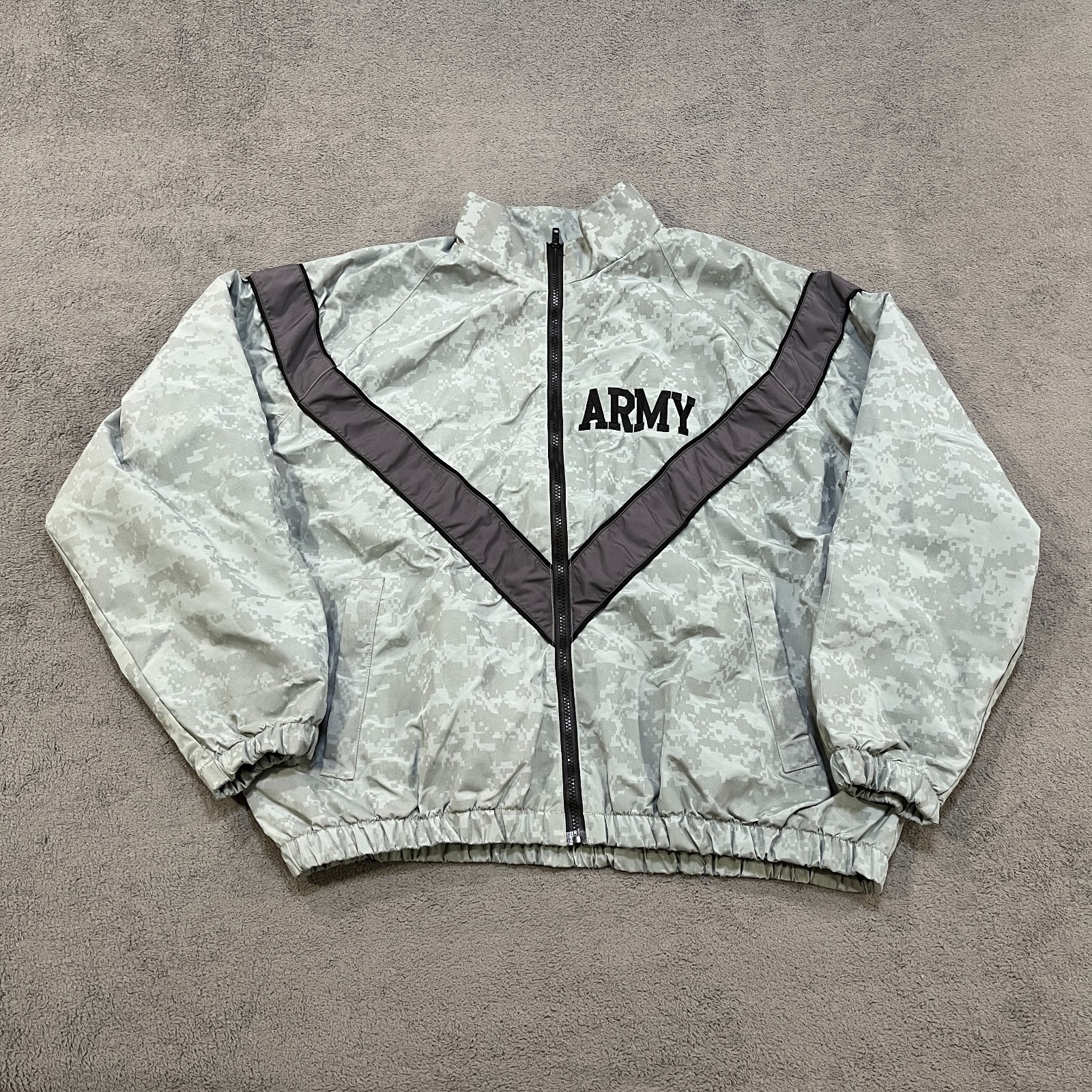 US Army Green Full Zip Military PT IPFU Physical Fitness Jacket Men's Size Large US Army Green Full Zip Military PT IPFU Physical Fitness Jacket Men's Size Large