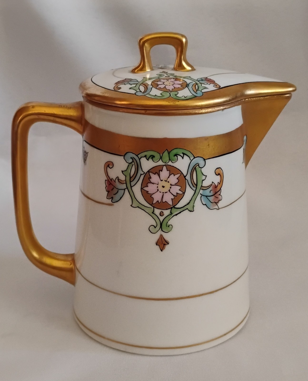 Antique Art Noveau 1920's Noritake, Nippon/ W.A Picard Gilt lidded 4.5 Antique Art Noveau 1920's Noritake, Nippon/ W.A Picard Gilt lidded 4.5