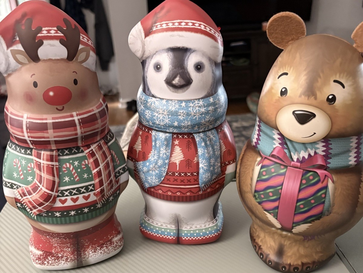 Russell Stover Christmas Tins (3) Russell Stover Christmas Tins (3)