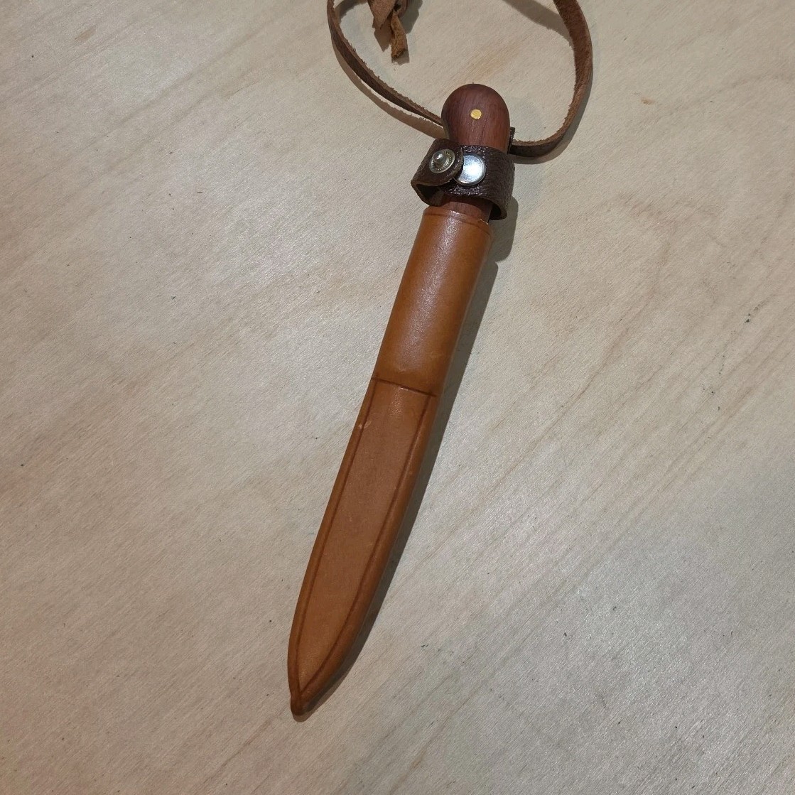 Vintage Erik Anton Berg Eskilstuna Sweden Rostfri Hunting Knife Leather Sheath