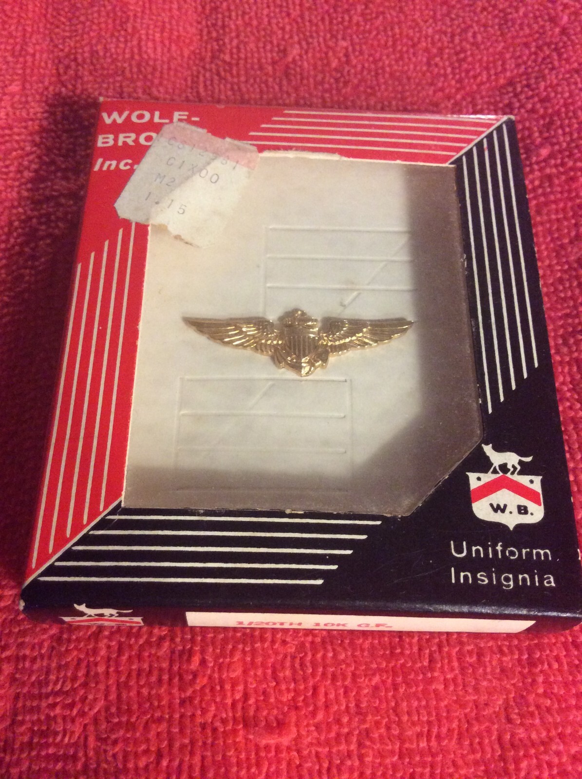 VINTAGE WOLF-BROWN MILITARY NAVY UNIFORM INSIGNIA 1/20TH 10 K. G. F GOLD FILLING VINTAGE WOLF-BROWN MILITARY NAVY UNIFORM INSIGNIA 1/20TH 10 K. G. F GOLD FILLING